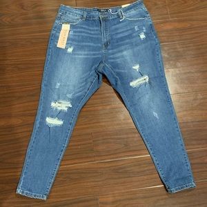 NWT WAX JEANS